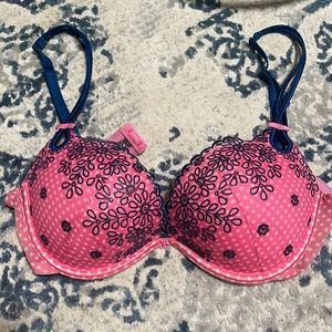 Victoria Secret push up bra